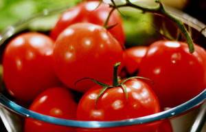 О пользе и вреде помидоров для организма - фото